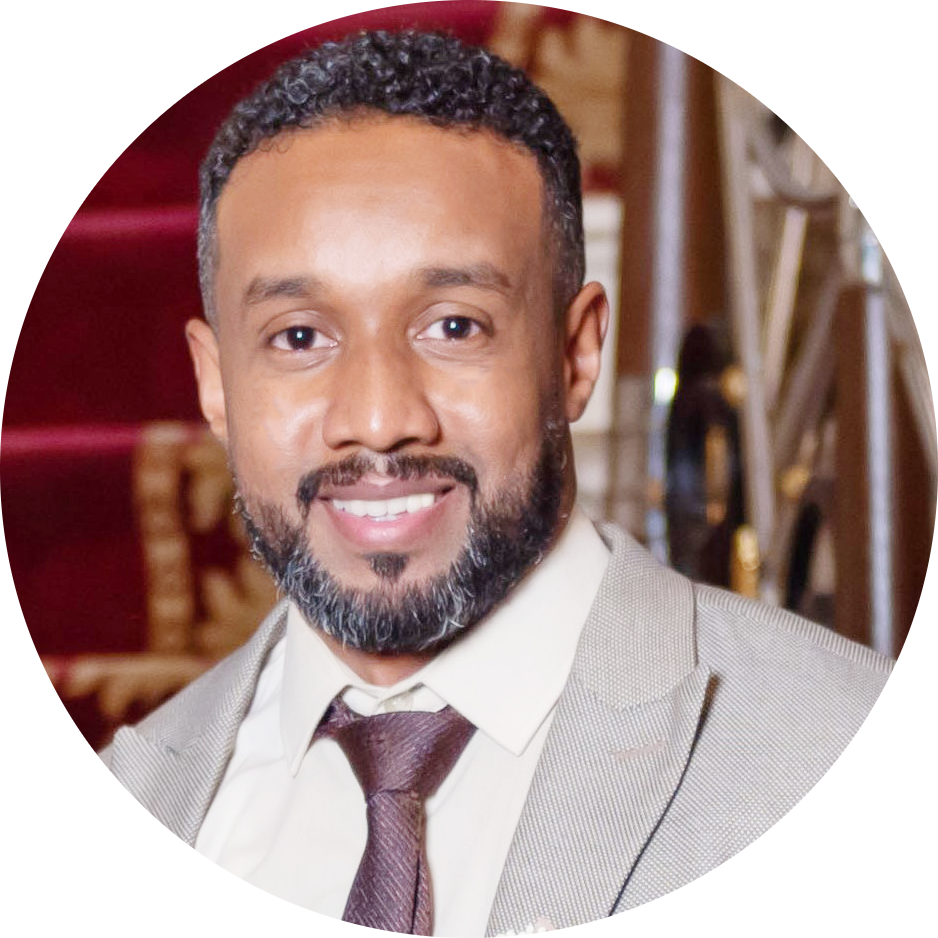 م / محمود النور